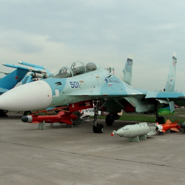 1б.Первый опытный Су-30МКК на авиасалоне.