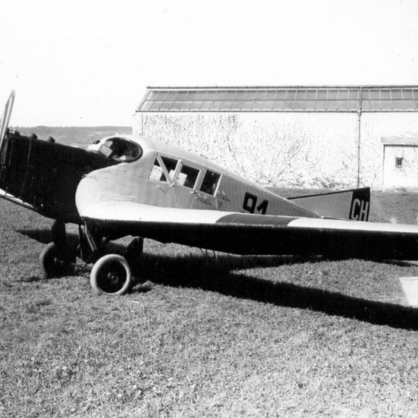 2.Пассажирский самолет Junkers F-13.