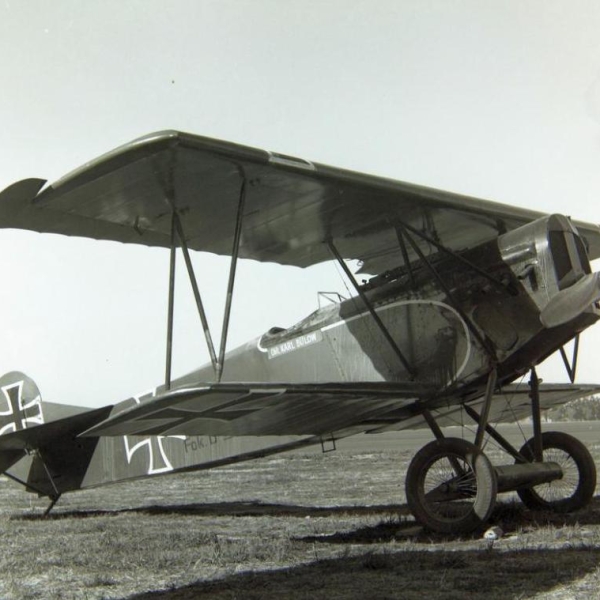 4.Истребитель Fokker D.VII