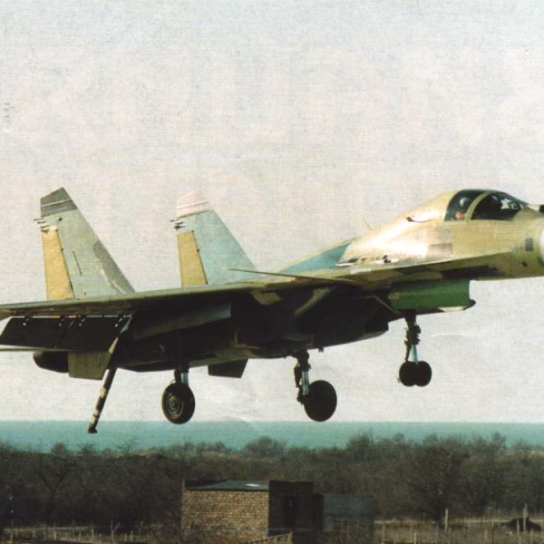 8.Су-33КУБ заходит на посадку. Тренажер НИТКА.