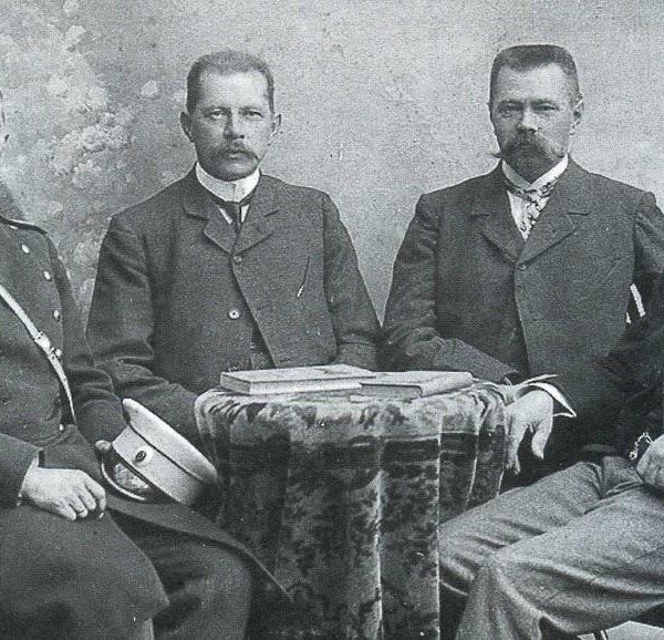 Братья Меллер (слево направо) - Константин, Юлий, Иван и Роберт.