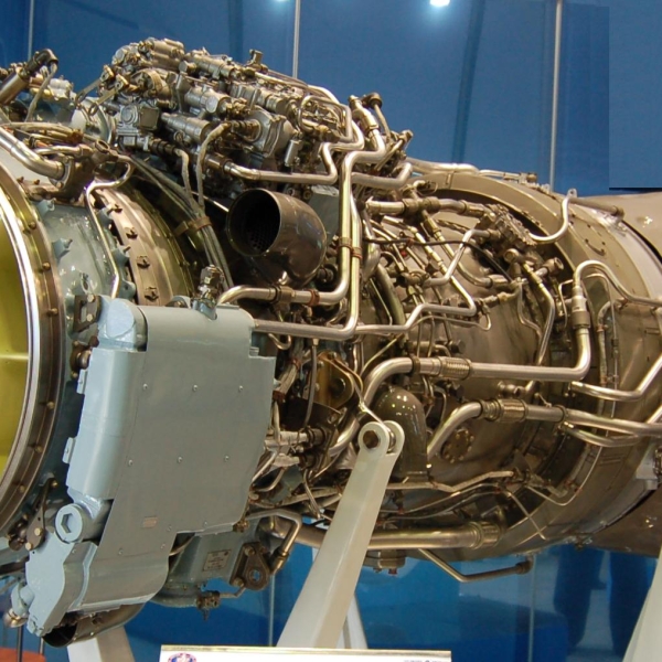 1.Двигатель Д-136Т на МАКС-2009. 1