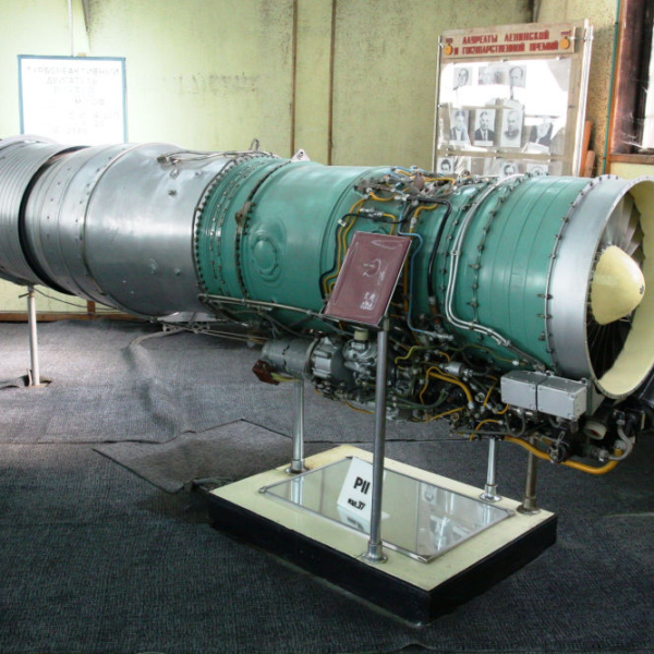 4.Двигатель Р-11-300. Музей АМНТК Союз