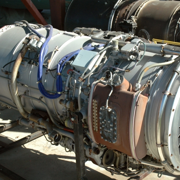 5.Двигатель АИ-25ТЛ в венгерском авиационном музее в г.Сольноке.