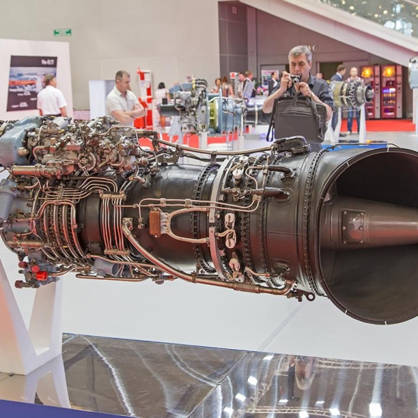 8.Двигатель ТВ3-117ВМА-СБМ1В 4Е серии для Ми-8Т. Авиасалон HeliRussia-2014.