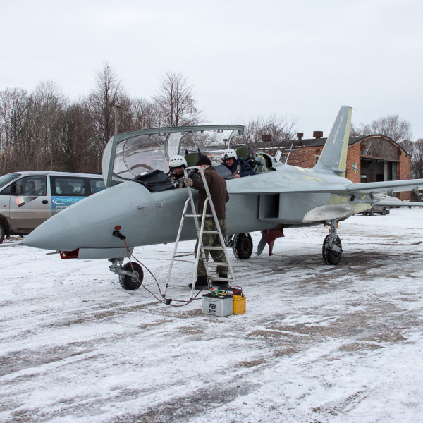 Подготовка СР-10 к полету. 5