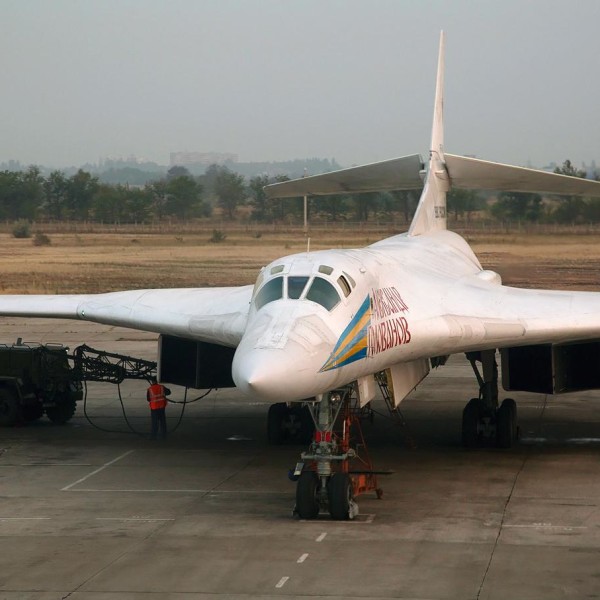 6б.Ту-160 на стоянке.