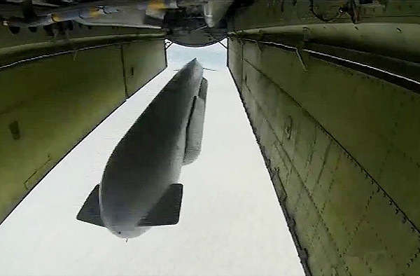 Применение ракеты Х-555 по целям в Сирии с самолета-носителя Ту-95МС.